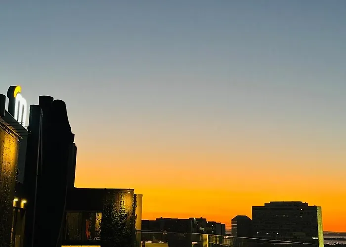 Apartamento Rooftop Com Piscina Alêm De Por Do Sol Incrível Poa, Baixa, Centro *